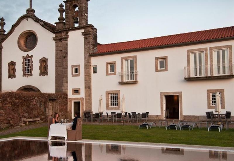 Hotel Convento Dos Capuchos Moncao Exterior photo